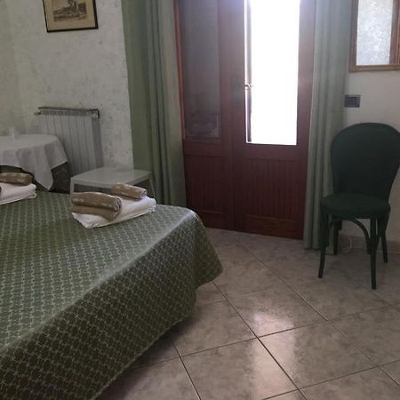 B&B Garzia Marinella  Luaran gambar