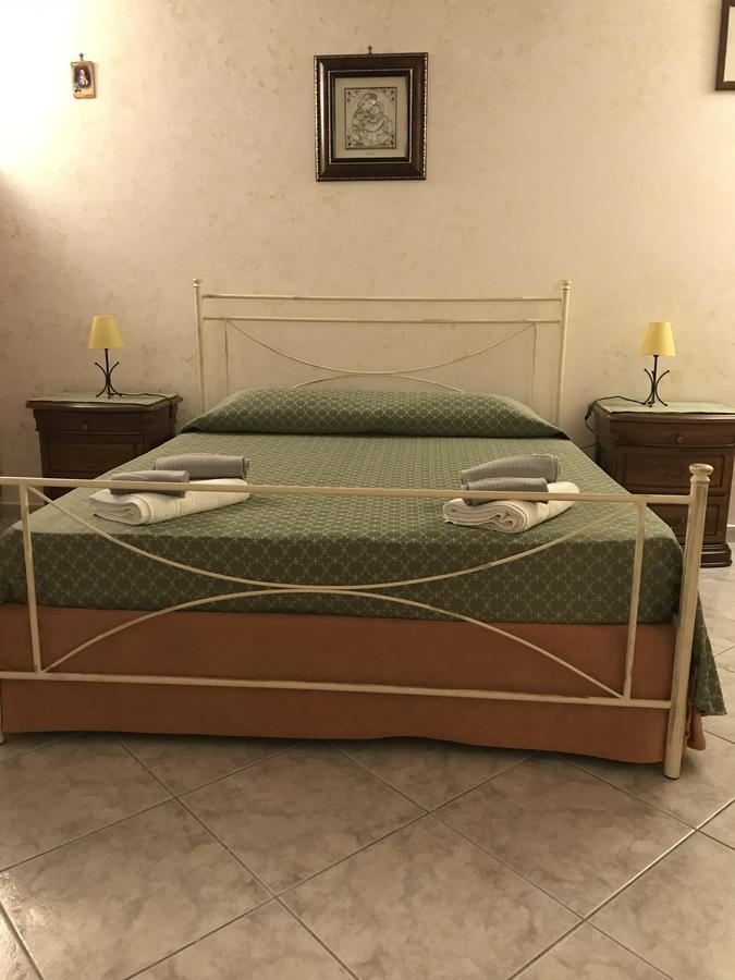 B&B Garzia Marinella  Luaran gambar
